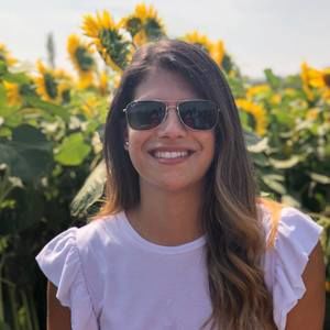 Meet your Posher, Andrea